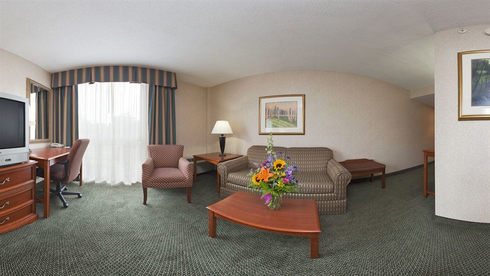 Holiday Inn Cincinnati-Riverfront By Ihg Covington Exterior foto